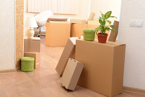 Camden area moving van service covering nearby North London locations